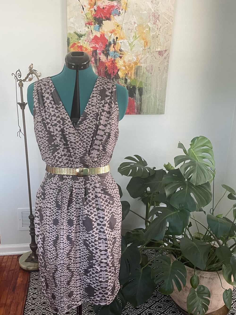 Banana Republic Sleeveless snake print V-Neck Sheath Dress